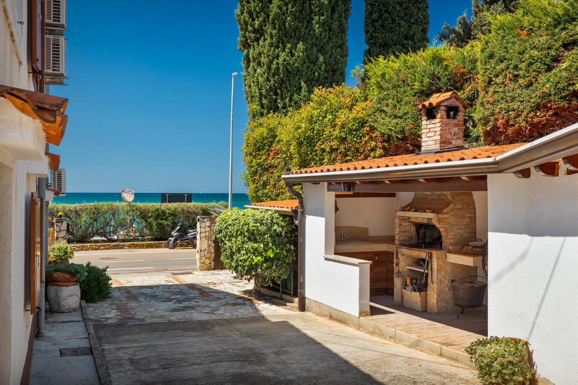 Beach House - Sea Breeze Poreč Exteriör bild
